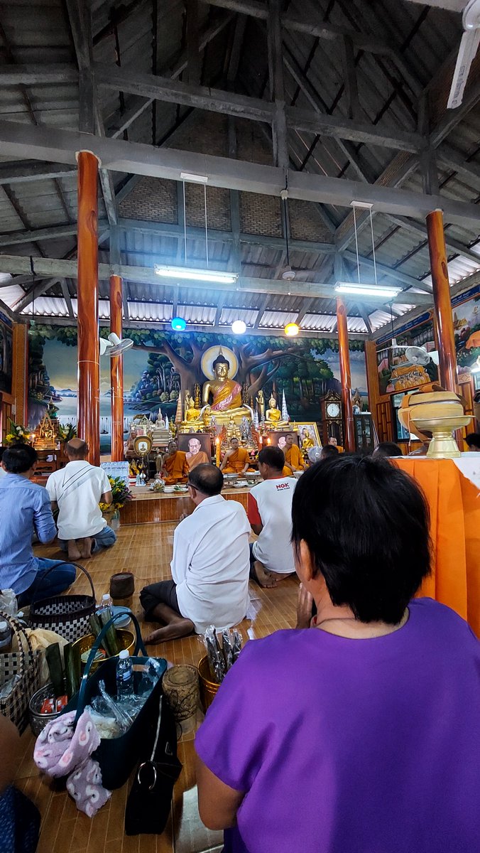 mumo_mo55's tweet photo. ทำบุญใส่บาตร
ฝากก��ติดตามด้วยนะคะ
กลับสระบุรีวันที่ 14 ค่ะ
#สระบุรี https://t.co/WShyn4qF7E