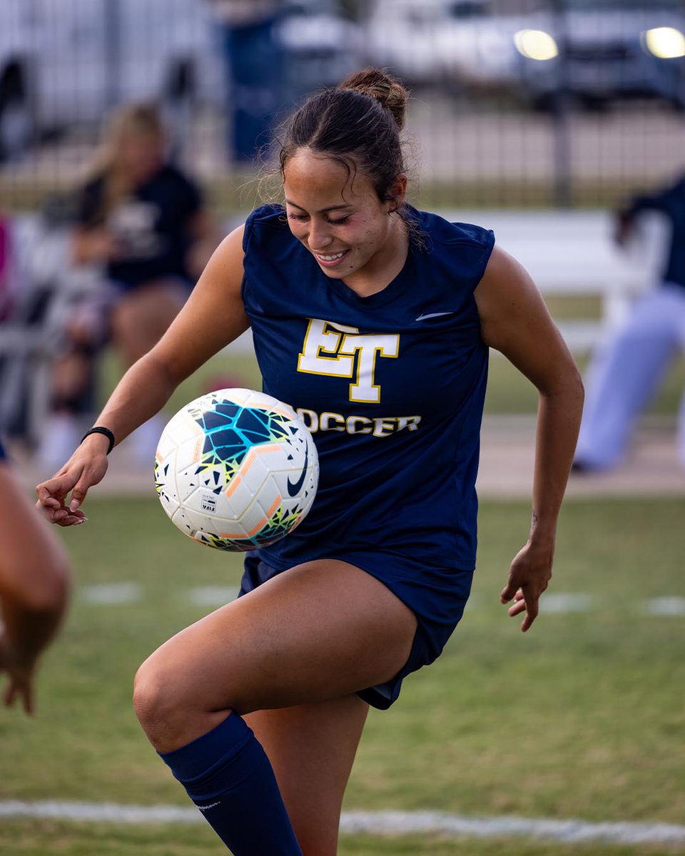 Lion_WSOC's tweet photo. Time for Lion Soccer! #HailET https://t.co/ouwcGDVLfs