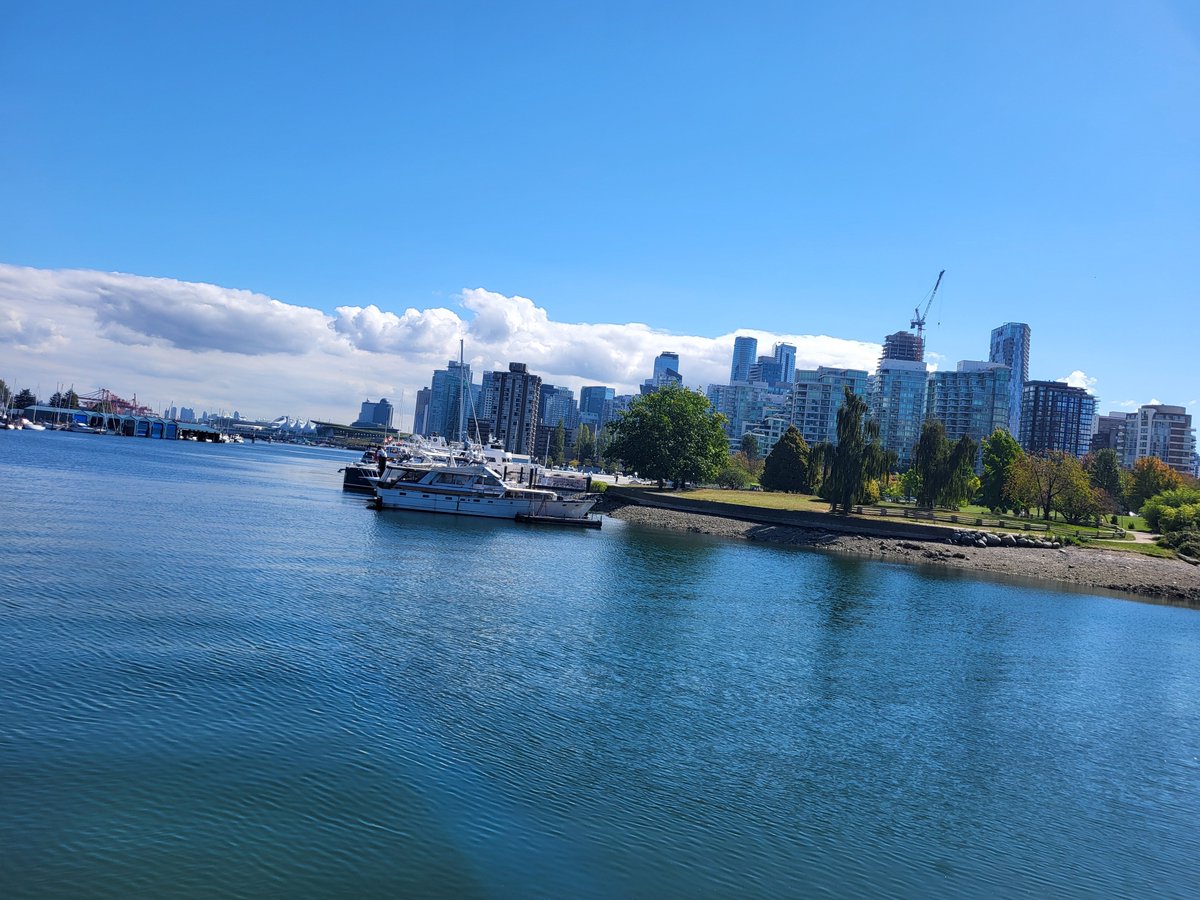VeroOXx1's tweet photo. Très chouette Vancouver https://t.co/uPArZS7rNV