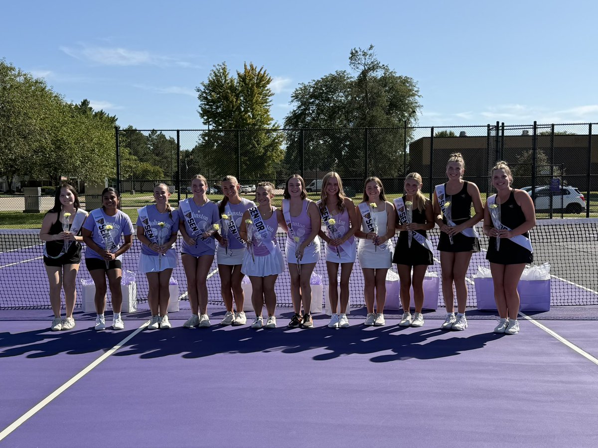 JCSD_TennisG's tweet photo. These Seniors have been the best!
We will miss their leadership, friendship, and all the laughter! #QueensOfTheCourt https://t.co/Z2I0BzE30W