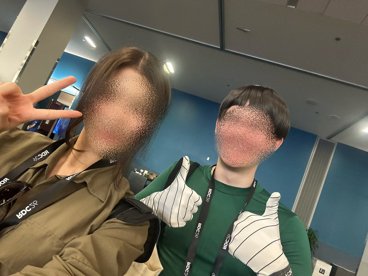 SsogoOo's tweet photo. 로블록스 개발자 학회 왔는데…
곧 은혼 공식 게임 나온대요 ❕💌 https://t.co/qCVGMmz1U1