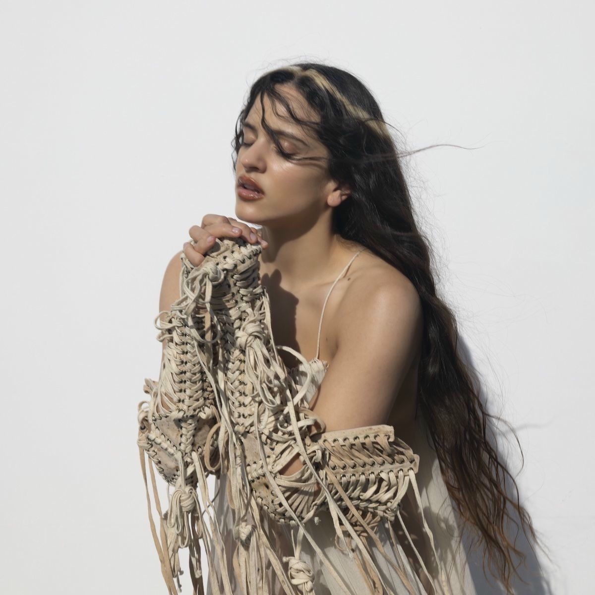 GilbertoBrenis's tweet photo. Tras su papel en #Euphoria, la cantante #Rosalía podría dar su gran salto a #Hollywood en #Wet, junto a #JavierBardem y #RebeccaFerguson. https://t.co/JLqGFVCjHt
