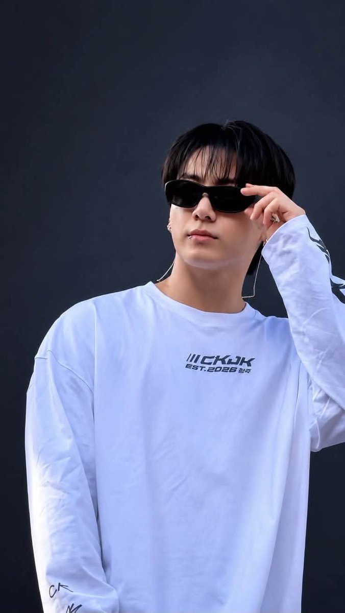 Breighya's tweet photo. Ill see you again in December Jungkook. Cant wait. https://t.co/lIw5eWf80q