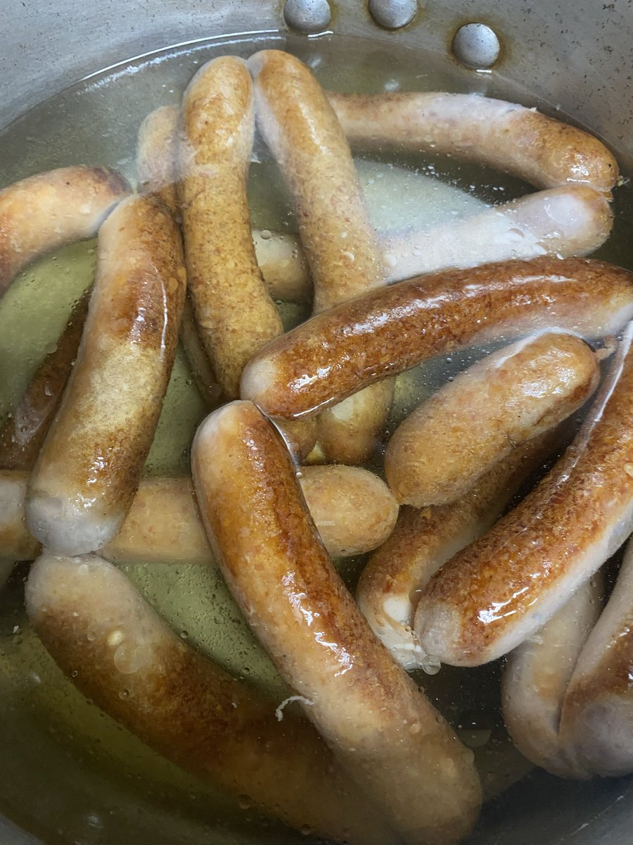 Bar_Clarksdale's tweet photo. サボっていたホットドックご用意致しました！完全手作りです。添加物無しなので、安心して食べて下さいね！
#ブルースホットドッグ　#ブルースハンバーガー　#横浜グルメ https://t.co/MJQhKDi8GO