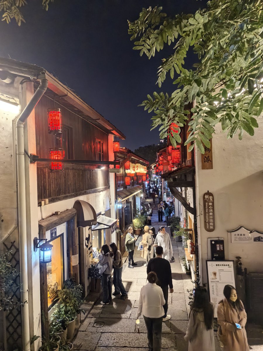 AMM8789's tweet photo. 💹💹个人入职征信报告电子版美化，征信报告修改，银行流水修改，大公司大企业入职需要提供征信报告，征信黑户过不了怎么办？征信修改，信用报告修改，公司不愿意要，那快来联系我，我这边可以修改，￼v，qqmm6778 
#征信修改
#入职银行流水
#支付宝账单
#微信账单
#微信流水
#支付宝流水
#修改 https://t.co/Hp3LzsB8Li