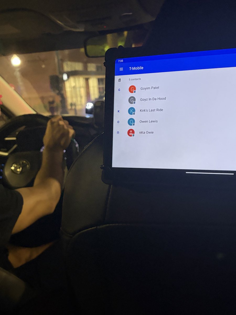 BatesGoodmklp's tweet photo. always something with my ubers https://t.co/UIafiEcxog
