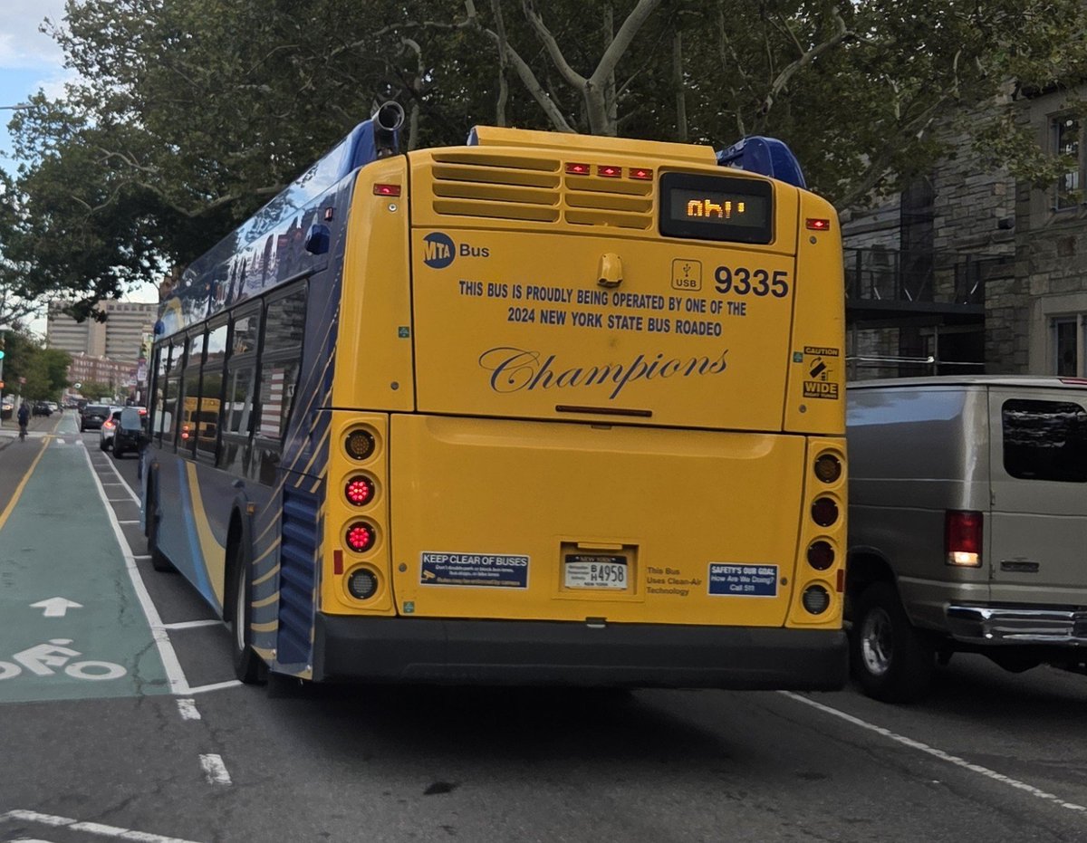 DiaryOfABrendan's tweet photo. The bus roadeo???? Bus roadeo champions??? https://t.co/ECoPTf7ArF