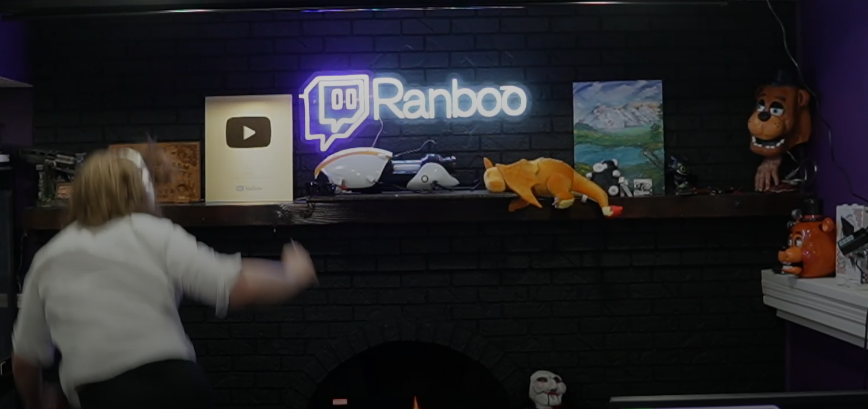Ranboosaysstuff's tweet photo. Thank you all so so much for an incredible 6 years of content :) 

Thank you to everyone who has watched even just a little bit of me, the collective support that you all have given always means the world.

Thank you as well to the people who support me behind the scenes! I genuinely could not do what I do without you :D 

I cant wait to slowly get into creating more and more content that you will hopefully enjoy watching as much as I enjoyed creating it!! I am excited to be in an environment in which I can create more :D 

Heres to at least 6 more I hope!!