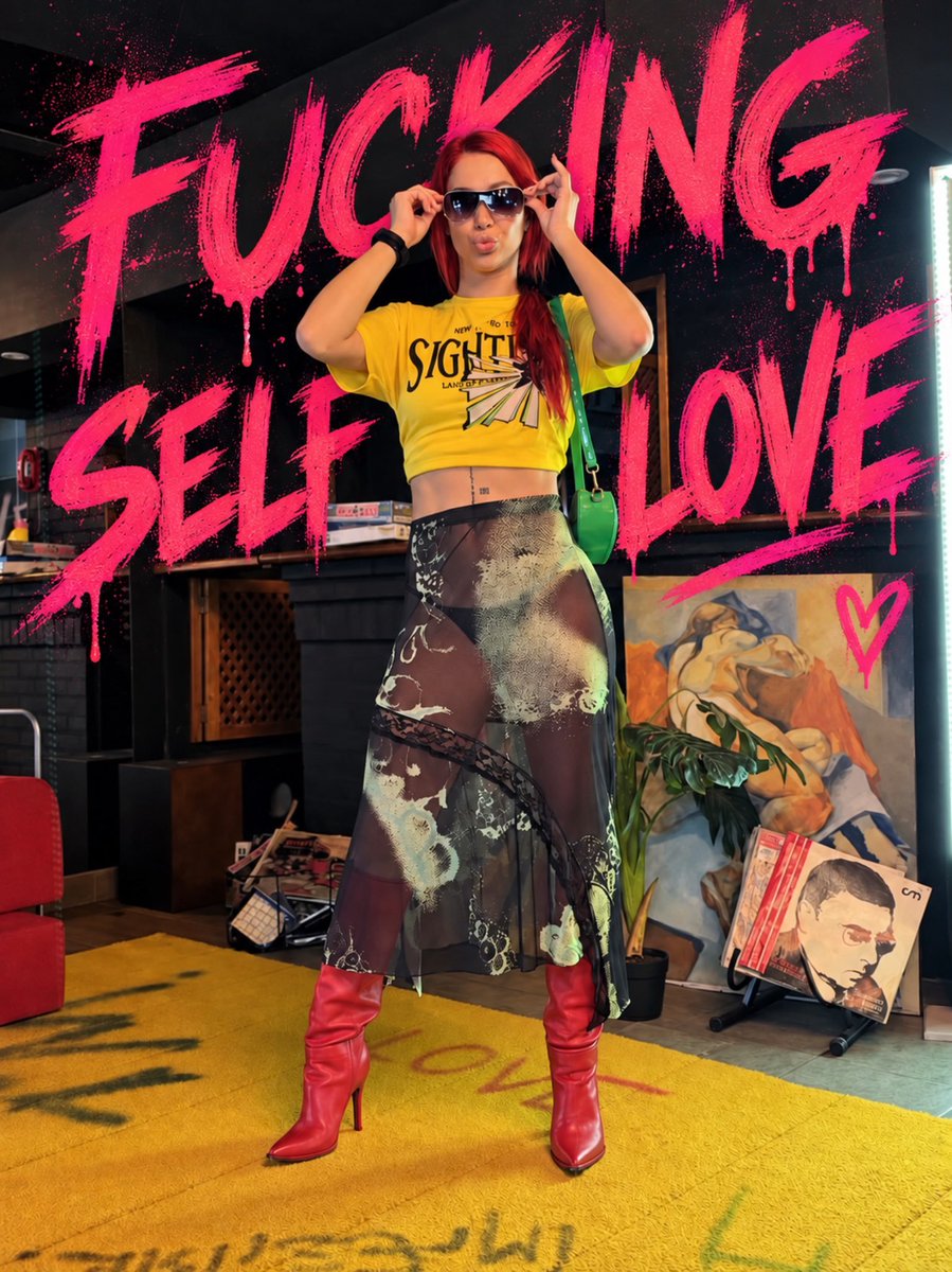 Asiyade630943's tweet photo. FSL X FLOR OUT NOW
​Mi Flor bella
Hoy para ti es un dia muy importante y como tu nueva fan mexicana quiero decirte lo mucho que te quiero y te admiro
Deseo que esta nueva cancion sea todo un exito mundial y veras que asi sera mi reina @flor_vigna https://t.co/jyVR7judtO
