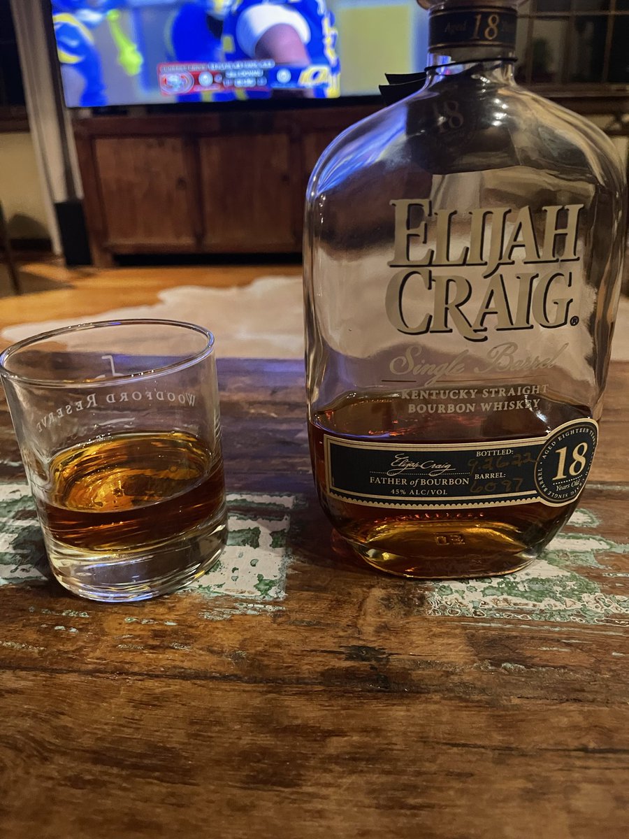 tonyj105's tweet photo. Cheers! https://t.co/B51O4YJTGy