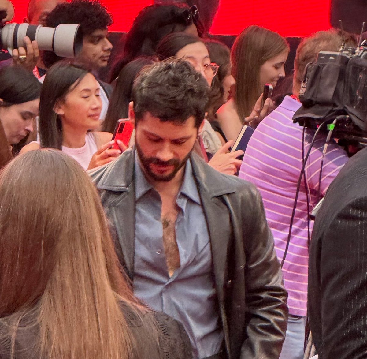 dobscockwhore's tweet photo. THE CHEST HAIR DOES HE KNOW IM CRAZY???? https://t.co/WeCShVUaWX