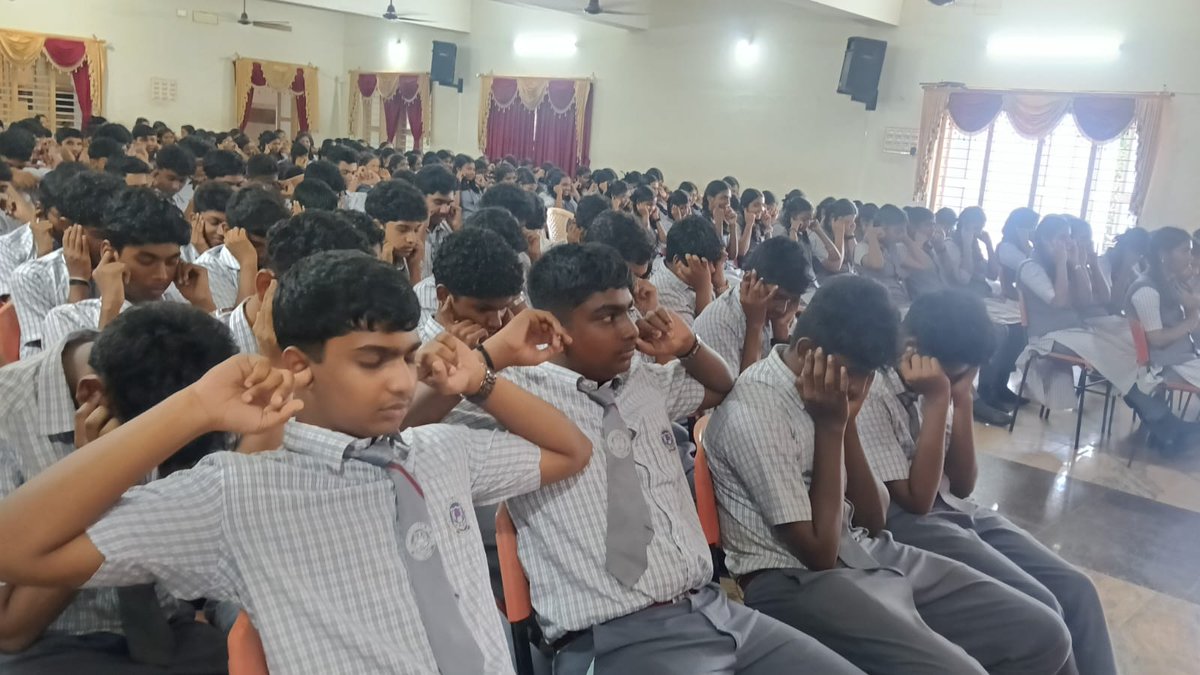 bms_karungal's tweet photo. Drug Awareness Program conducted by Killiyoor Block Health Department https://t.co/EuI1VIrJnl