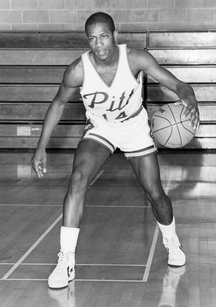 Pitt_MBB's tweet photo. tomorrow night curtis aiken becomes a @Pitt_ATHLETICS hall of famer🙌🏻 https://t.co/jJ06aizk1s