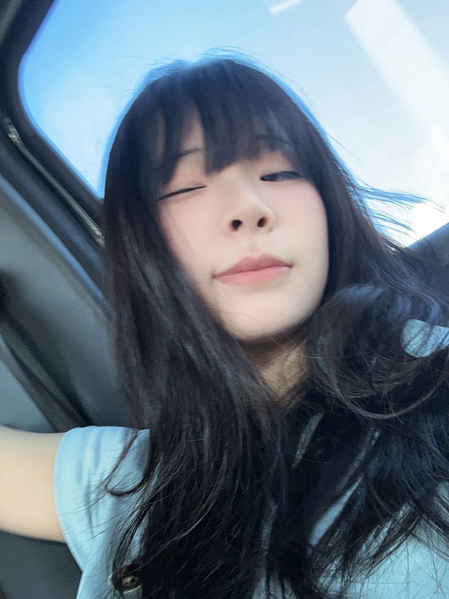 AkimiRi_0905's tweet photo. 快祝我生日快樂.ᐟ.ᐟ ૮⌯'ㅅ'⌯ ა https://t.co/B7YZ2G84Zc