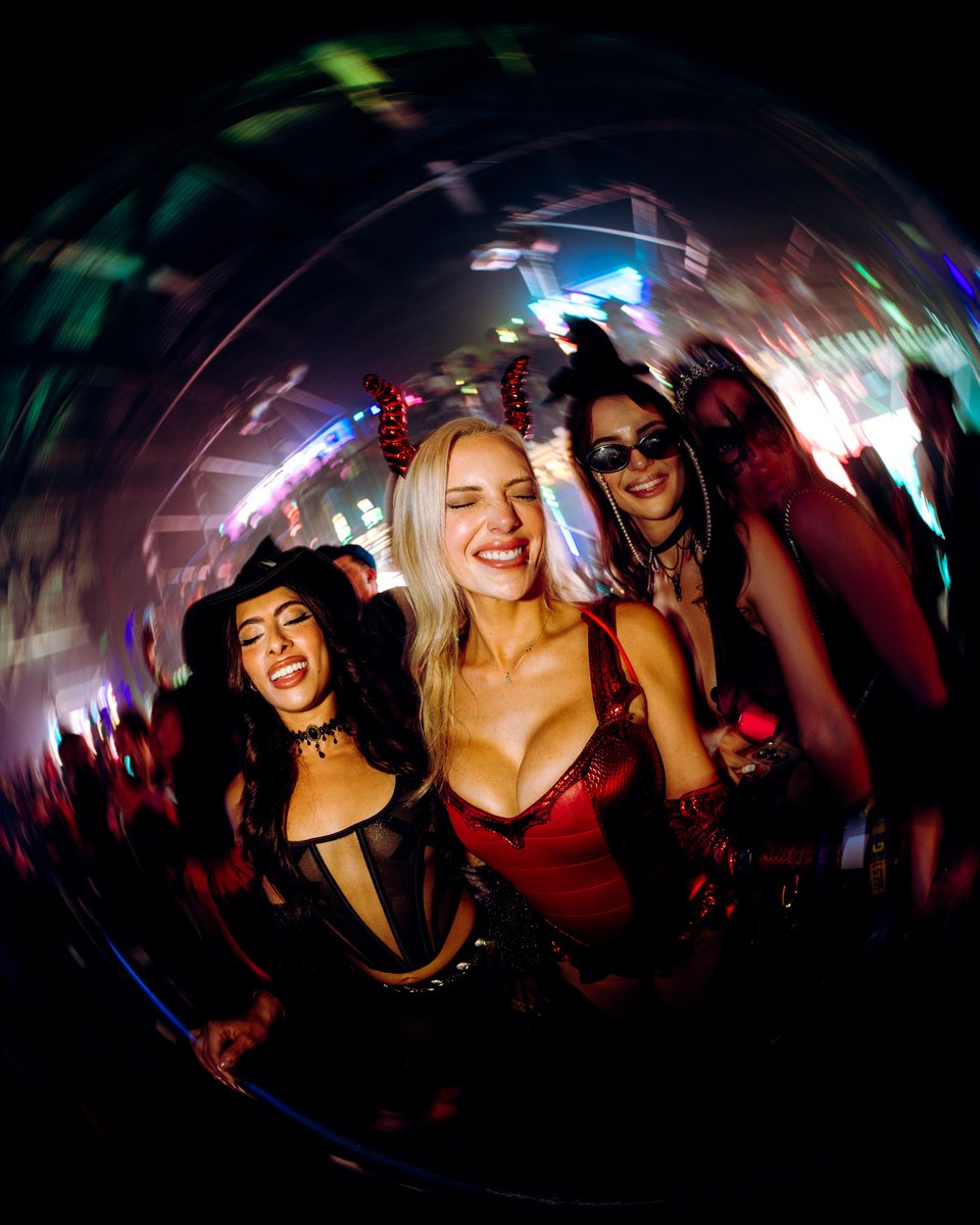 EscapeHalloween's tweet photo. Enter The Warehouse. ⛓️ Get ready for two nights of late-night sounds and nonstop energy this Halloween Weekend at #Escape2026. 🔊 https://t.co/h8jy3Raj1e