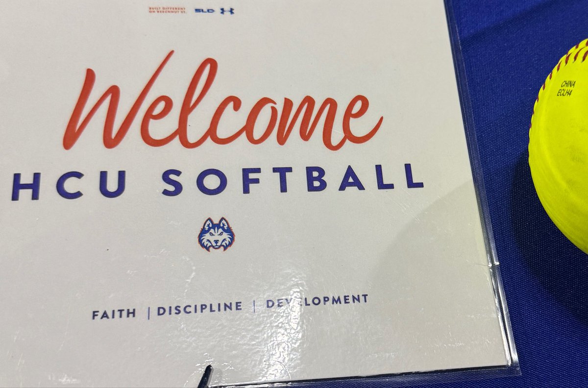 CaliGarret's tweet photo. Putting in work and getting reps in front of college coaches tonight at HCU!
@HouChristianU
Proud to be out here representing the Class of 2030 — the only 2030 in the group tonight. Keep showing up. Keep working.
#ClassOf2030 #HCUSoftball #goHuskies #CollegeSoftball #2030Softball