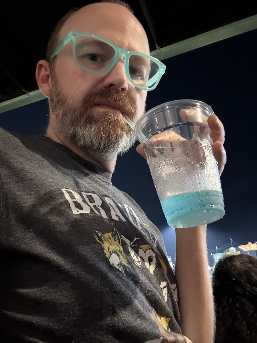 constantreadr's tweet photo. Annual kinda drunk on weird blue drink in the Mayor’s Box at the baseball game tweet? https://t.co/aoaET6gc9X