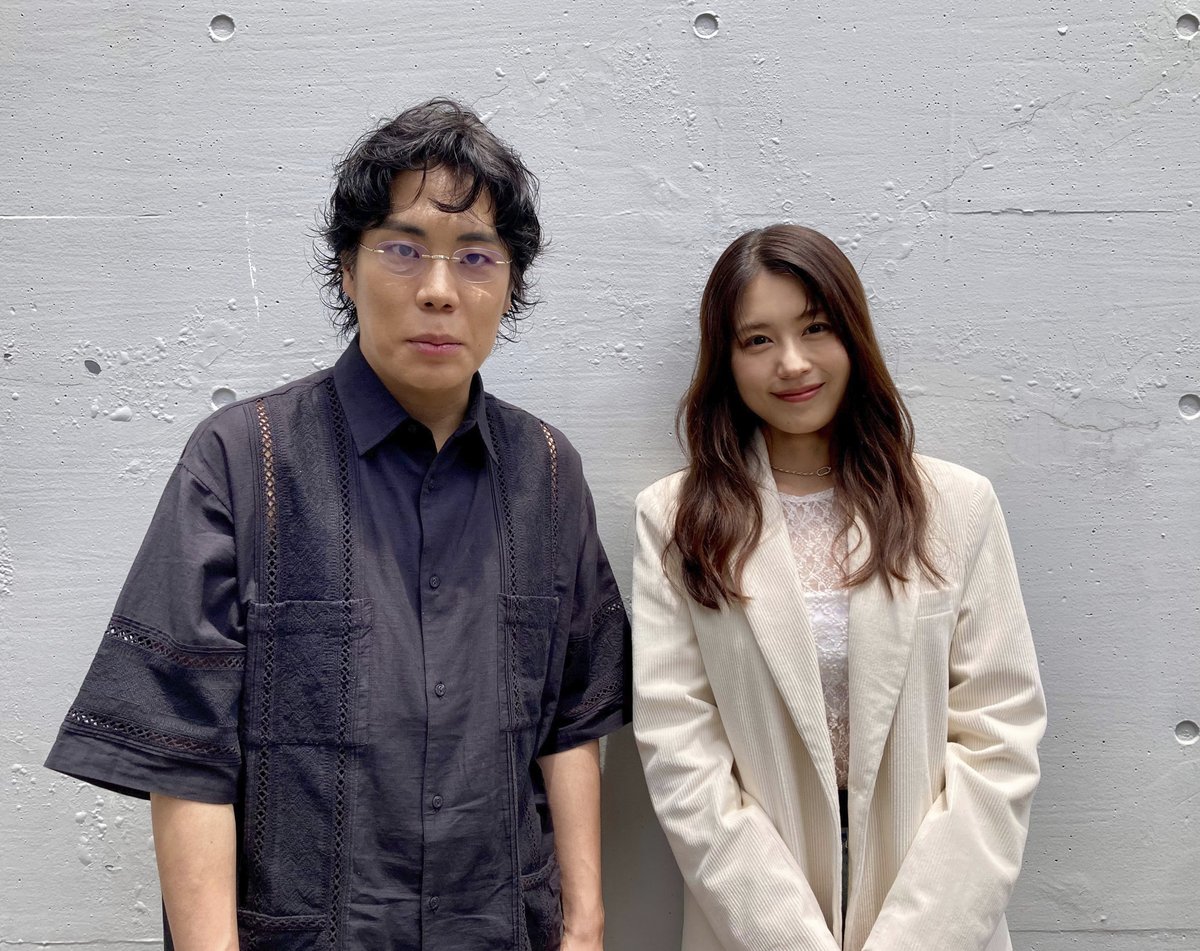 kuruma_psgseat's tweet photo. 明日20時頃、新作アップ予定です！

ゲストは...
#有村架純 さん

自ら人見知りと話す有村さん
車内でどんなトークになるのか🚗🚗

お楽しみに！

#くるまの助手席 https://t.co/dA2VMEMOEo