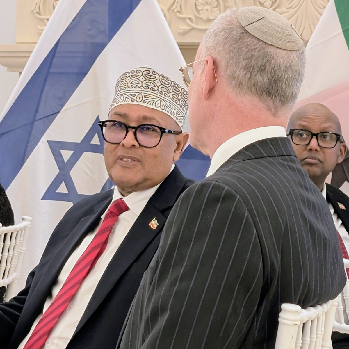 DrJPPham's tweet photo. Honored to be at the dinner hosted tonight by H.E. @yechielleiter, Ambassador of #Israel🇮🇱 to the #USA🇺🇲, in honor of the President of #Somaliland, H.E. @Abdirahmanirro, &amp; his delegation. Great to see the friendship between two great countries, both democracies, in a key region! https://t.co/9S098O7gvF