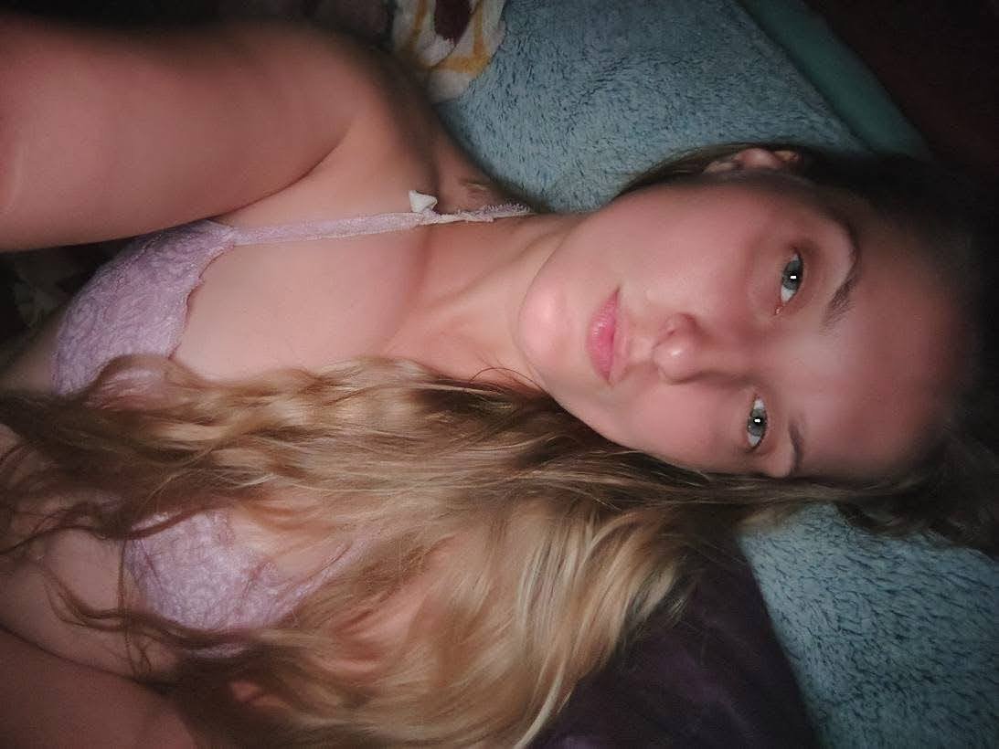 missmason99's tweet photo. I actually like my love private and I really cherish my peace untouched ❣️❤️🌗📌 https://t.co/1AITXvd1NT