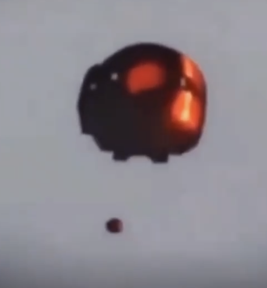 UAPWixy's tweet photo. Montreal, Canada🇨🇦, 2016, this UFO with a little UFO appears out from underneath it &amp; flies off around it...🚨 https://t.co/L5xneNQLgu