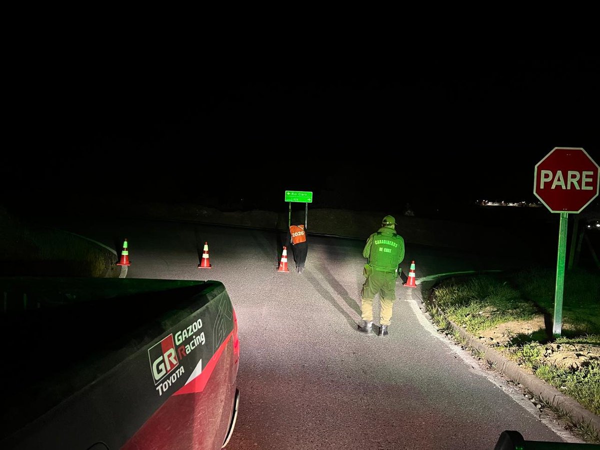 CarabBioBio's tweet photo. Carabineros de la Prefectura #BíoBío ya se encuentran desplegados en las distintas rutas de las comunas de #SanRosendo,#Yumbel y #Hualqui, en las que se desarrollará la primera fecha del Rally Chile BíoBío 2026, brindando seguridad a los espectadores que concurran a este evento https://t.co/90rF0KYvLE