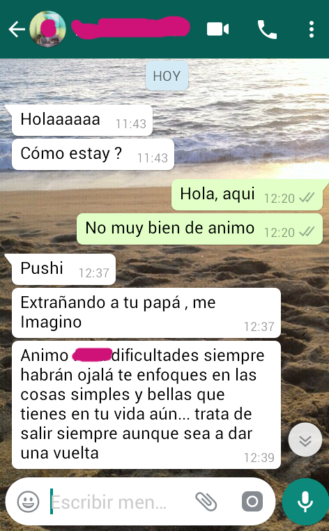 soylablu's tweet photo. guardo este recuerdo de mi amiga psicóloga de cuando falleció mi papá jajaj 🔪 https://t.co/GZS63bczu2