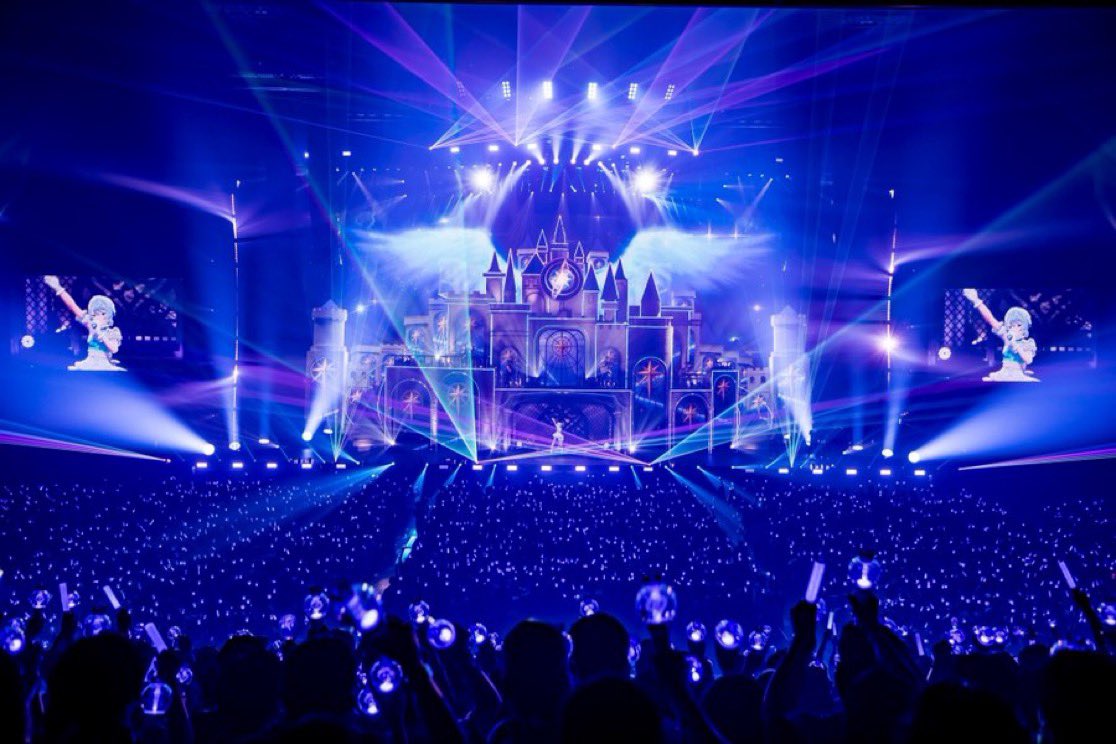 nico_nico_nicov's tweet photo. まぁ、Vtuber推してると色々言われるけど

ライブの最後に『また明日』って言えるのは、最強だと思う。

#きらめくほしまち https://t.co/J27KoyhZHS