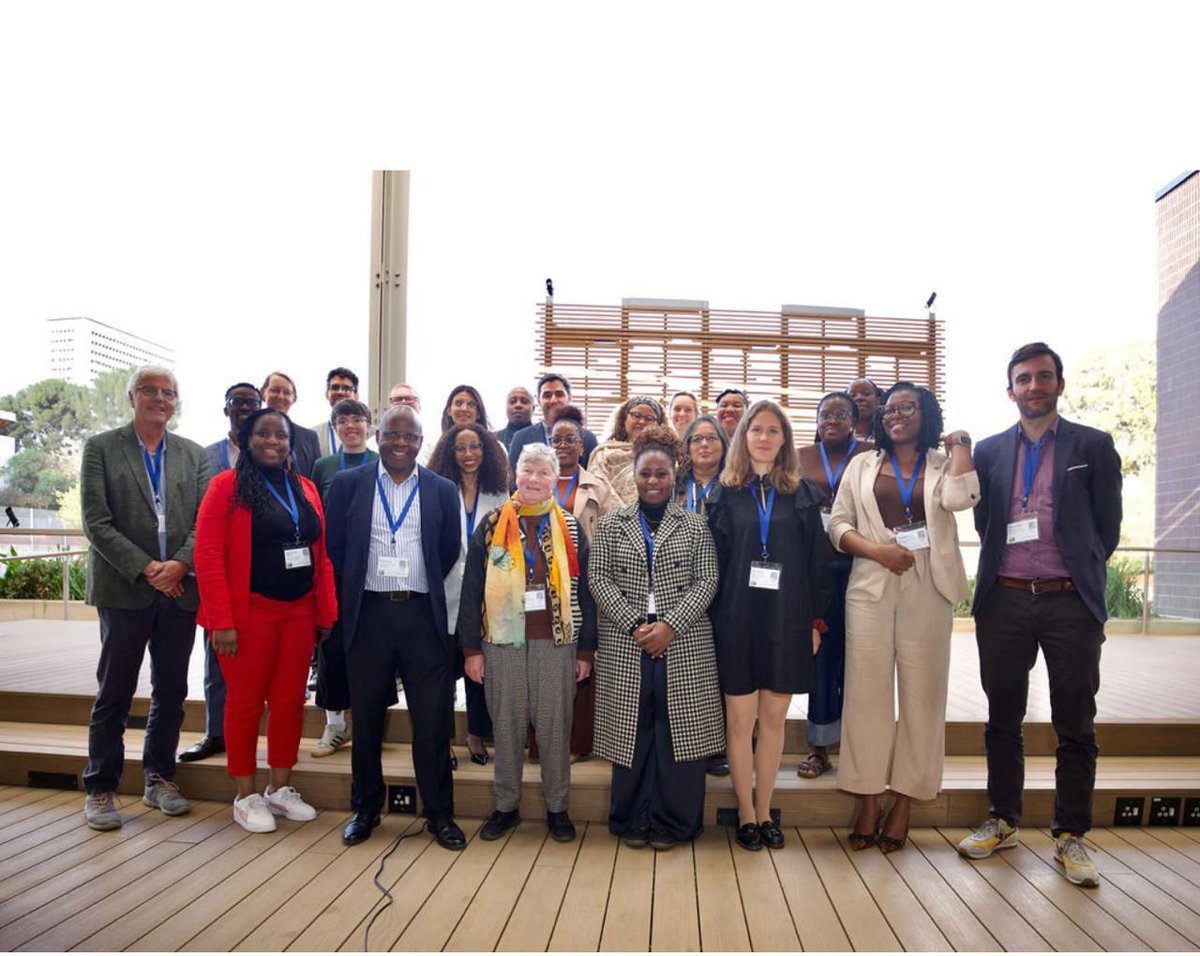 ASSAf_Official's tweet photo. 🌍 From research to policy action. 🔬

ASSAf– @Leopoldina brought African and German experts together to advance policy on climate change &amp; mental health. 🤝🌱

#ASSAf #ScienceForPolicy #ClimateChange #MentalHealth https://t.co/MsTA9eMFO0