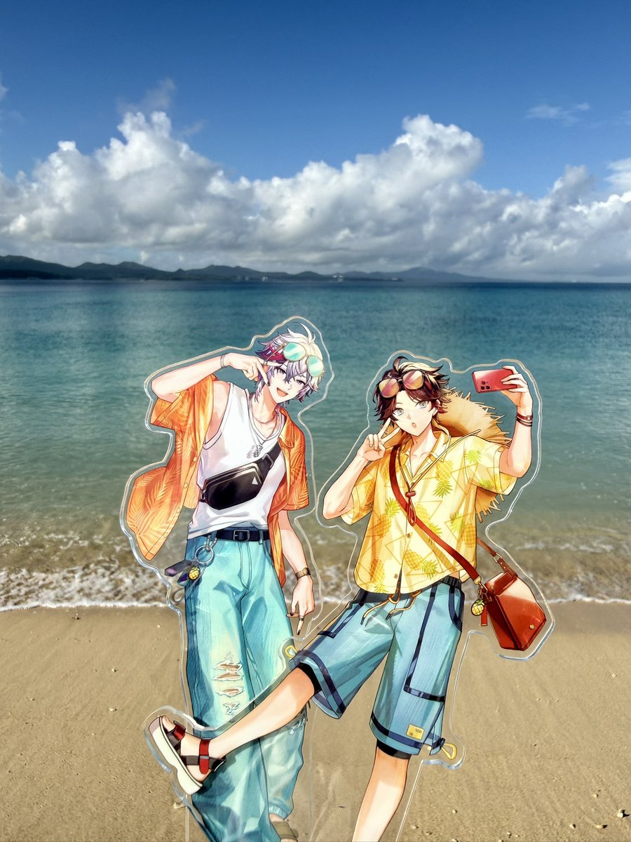 arthur_ta's tweet photo. 海めちゃ綺麗〜🤳🌊
コラボのアクスタも良すぎて写真無限に撮れる https://t.co/8qR8fcFvz4