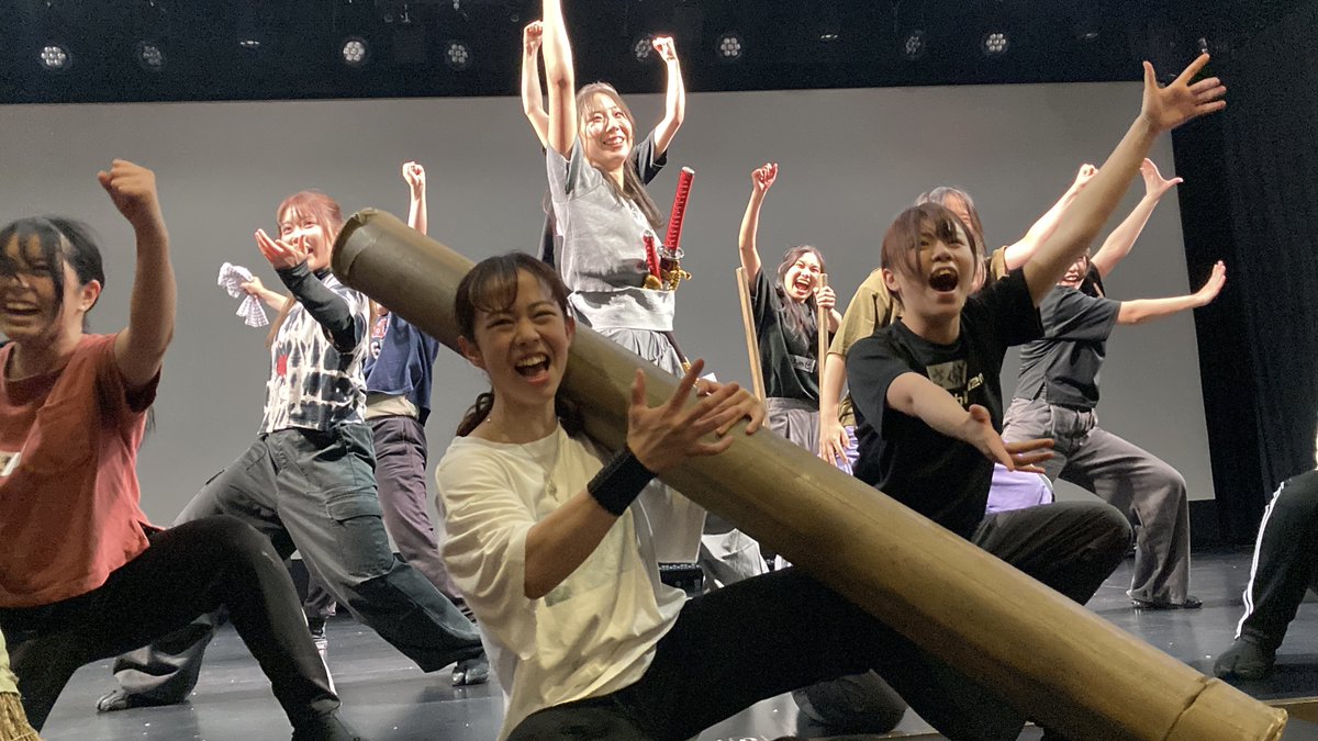 096k_official's tweet photo. 舞台「前田慶次 かぶき旅〜肥後の虎・加藤清正〜編」

先日から稽古がスタートしております！
新しい演出家さんも加わり、さらにパワーアップした 清正編をお見せできるよう日々精進しています🔥

リニューアル公演
📅 10/16(金)より上演開始‼️

チケットはこちらから⬇️
https://t.co/abgx6QoiC0

#オクロック熊本歌劇団
#オクロック清正編