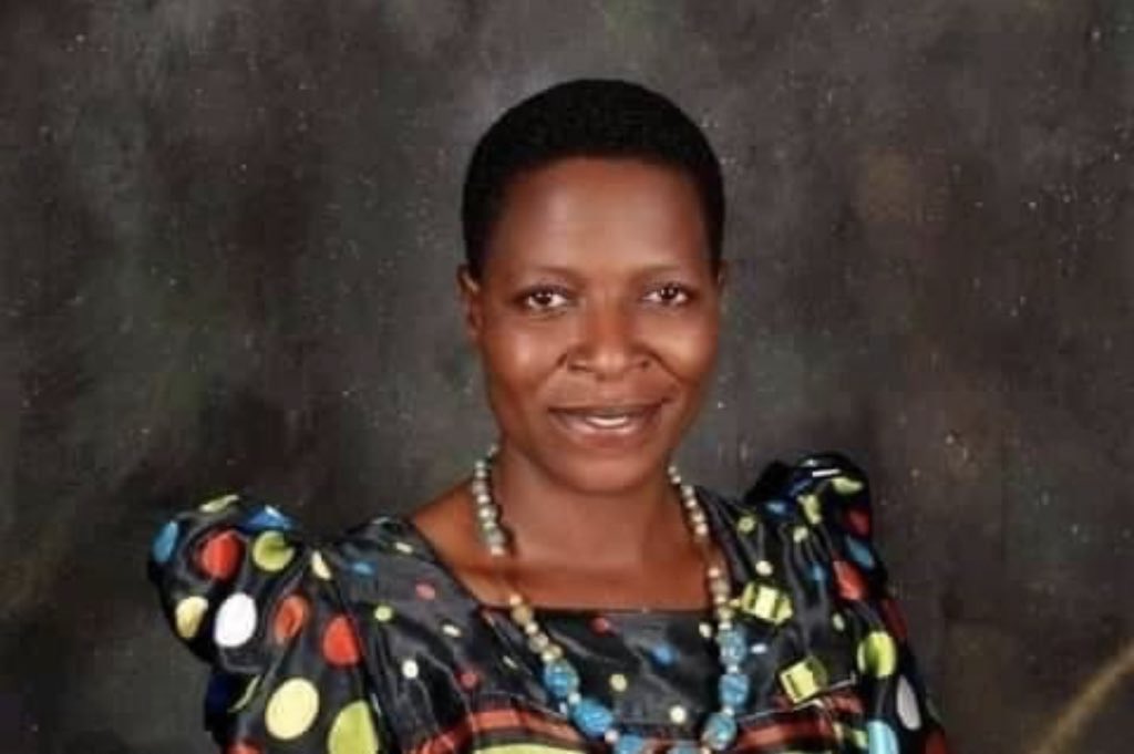 KakwenzaRukira's tweet photo. Her majesty Kijanabushumankuzi Kamabaati Owa’Bukedea https://t.co/gBquZCvwGA