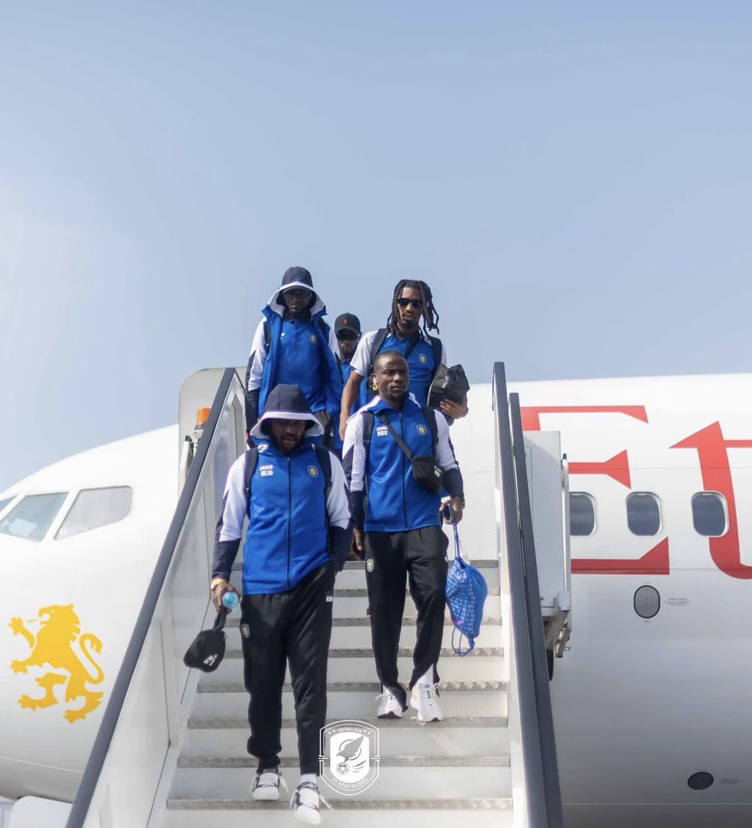 imfuraluc01's tweet photo. #CAFCL | #APRAIG
6PM
Amahoro Stadium
APR FC vs Les Aigles du Congo
Equipe ya Les Aigles Yahageze iri kumwe n’umuyobozi wayo Tchimanga!
MU MAHORO IRAHABURIRA AMAHORO!
MUBANGUKE GUSA DUSHYIGIKIRE @aprfcofficial
@BBKIGALIFM 89.7 FM https://t.co/9OeuEEnB4r