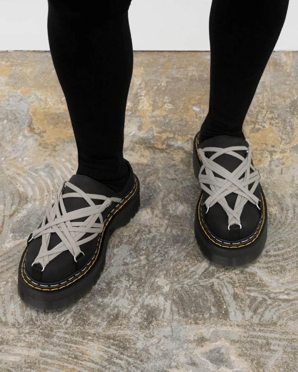 HYPEBEAST's tweet photo. Rick Owens and Dr. Martens are back with three absolute units for FW26 https://t.co/FCHRYxmjOI