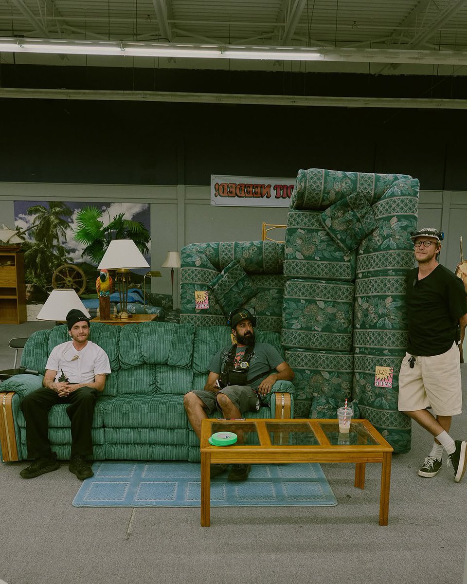 KaneHypeGuy's tweet photo. More fun behind the scenes photos taken on the set of Backrooms. https://t.co/ol8qWsZZ0v