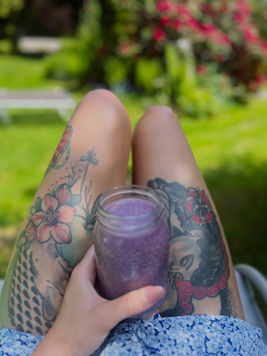 ConcettaGaugler's tweet photo. A little “staycation” at home. Greetings from the outdoor living room. I hope you enjoyed the Pentecost holidays. https://t.co/u8vDacvhDH