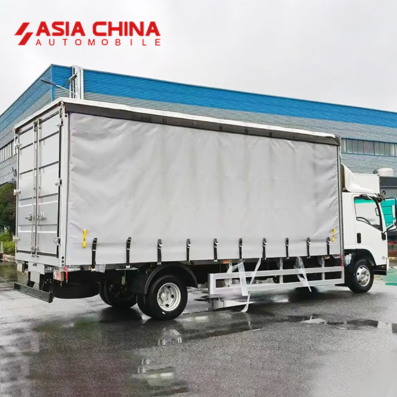 asiachinaauto's tweet photo. 🚛 ISUZU KV100 Curtainside Truck
Flexible loading. Easy access. Ready for daily cargo transport.
A practical solution for logistics and distribution.
#CurtainsideTruck #LightTruck #Logistics https://t.co/dCSAJ9lHrC