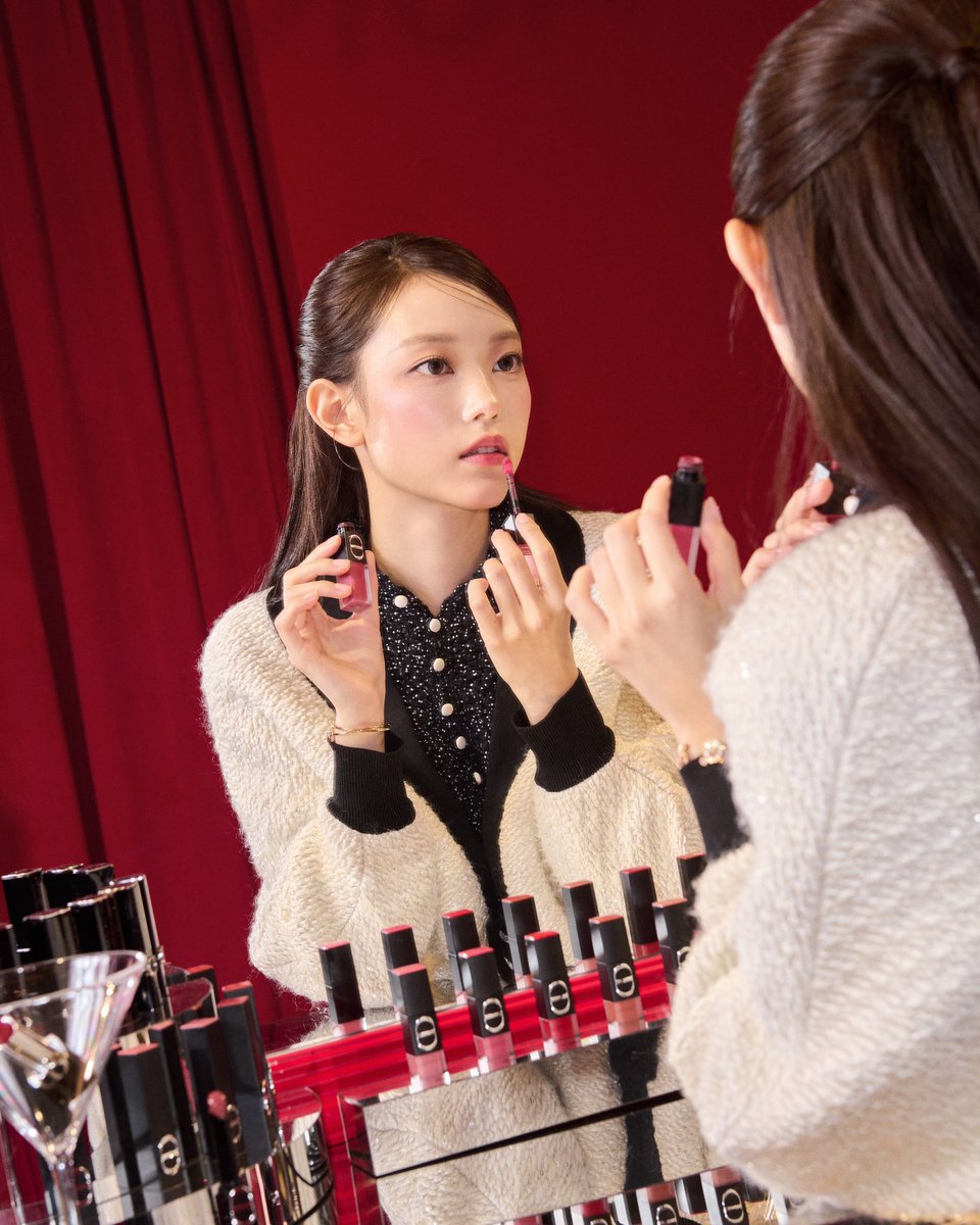 Jinr__new's tweet photo. 마리끌레르 인스타 #해린 https://t.co/wsspnodNLg