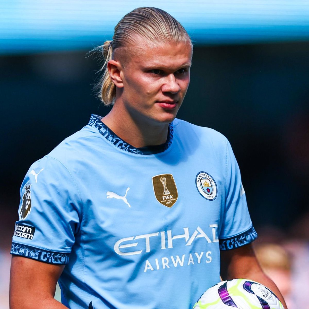 biqsipz's tweet photo. Erling haaland or Joao Pedro who will you rather have in your team? https://t.co/6ytaW8FEum