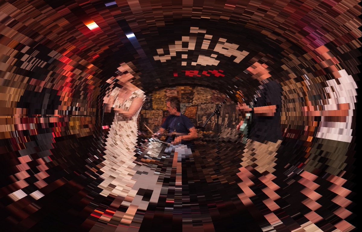 DistortedModel's tweet photo. Things are extremely busy behind the scenes at the moment! We’re already putting plans in place for next year, applying for festivals and exploring some very exciting opportunities, including the possibility of playing somewhere truly special 🤫

#dreampop #festivals #dreamgigs https://t.co/UYdfBU4ufW