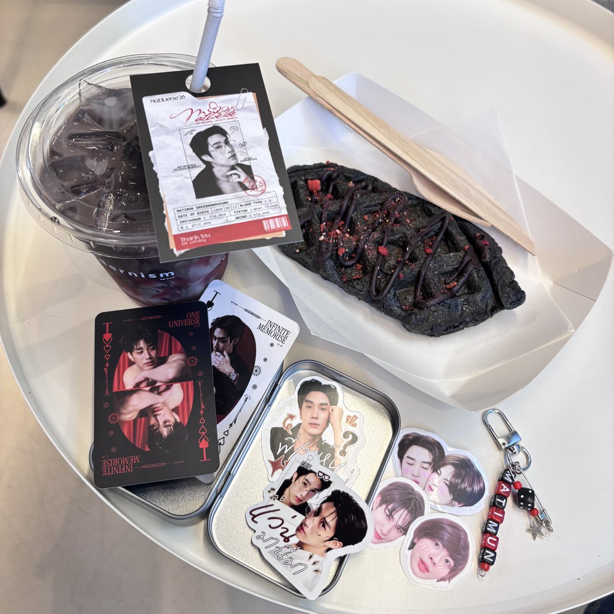jxpeachy_'s tweet photo. 🕵️‍♂️🫆🔍

#MATIVERSE28
#MATIVERSE28THBDAY
#TLE_mtm https://t.co/vMOJhMZZzr