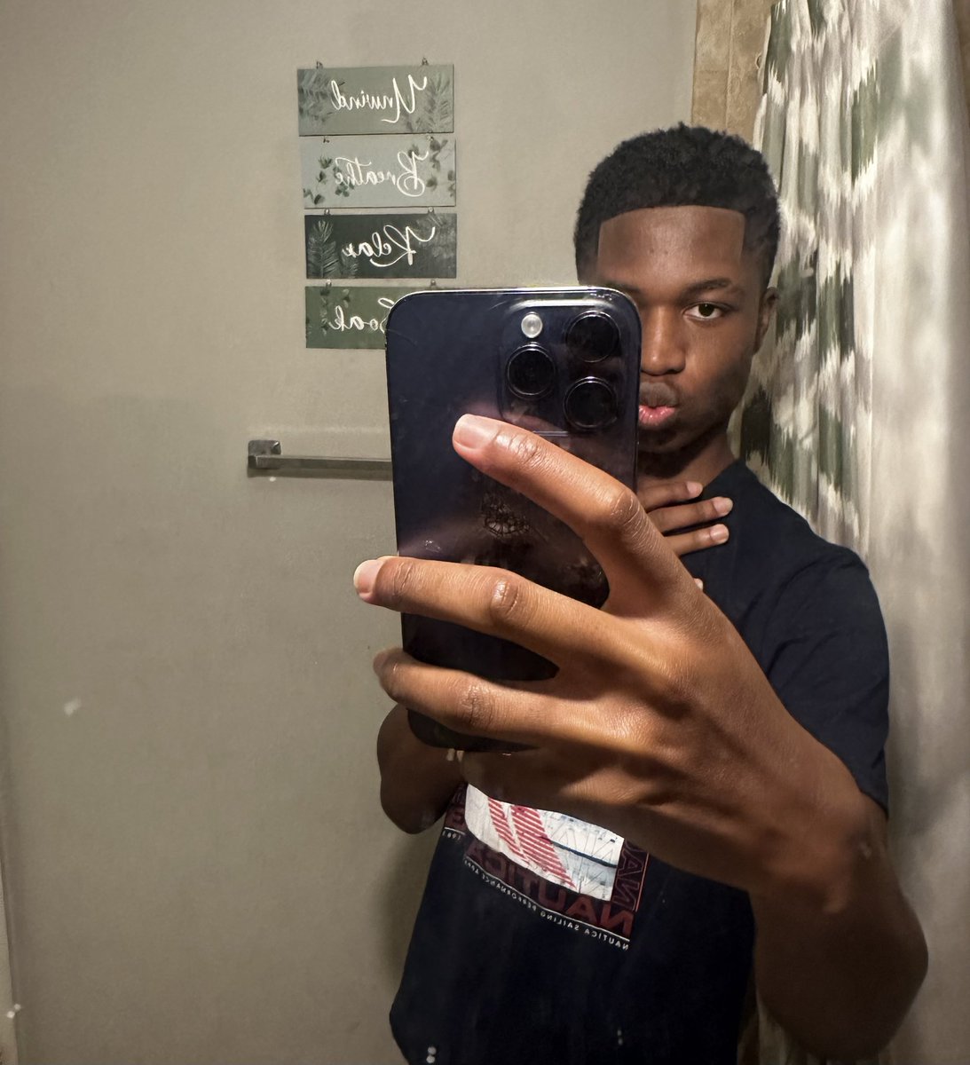 Marcotheelion's tweet photo. 17 &amp; THEE MOST GORGEOUS PERSON 🔥🤘🏾
#fyp #trending #blowthisup #marcotheelion #cubs #instageram #ACTIII #mullet #jacksonvillefl #mlmteen https://t.co/o85oDL8i2w