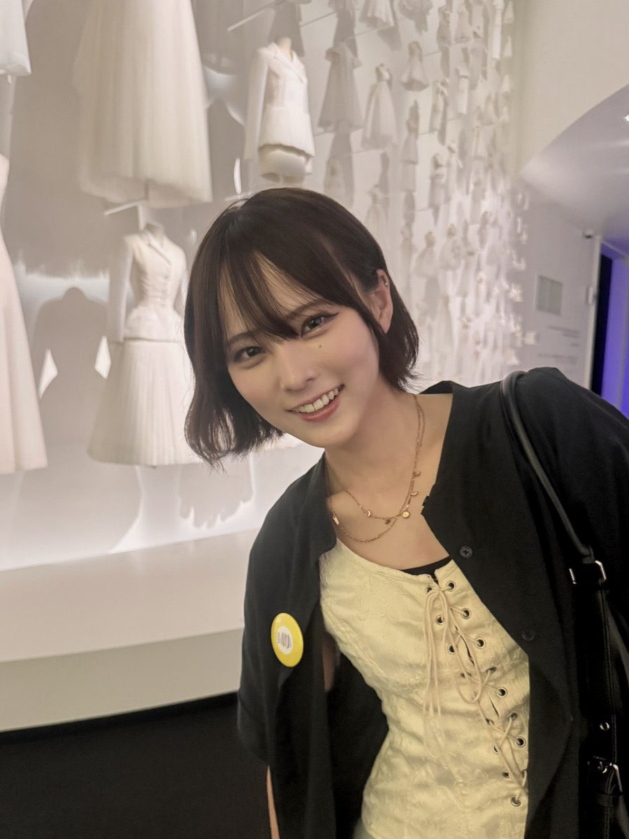 zep5660's tweet photo. 山崎紘菜、さがすずか、かほなん
雰囲気というか何となく近しい物を感じるんだ、こういう系統の顔？好みやなぁ

みんなショートが似合う。
女子はみんなショートにするべきですｮ https://t.co/OGi9vkQonb
