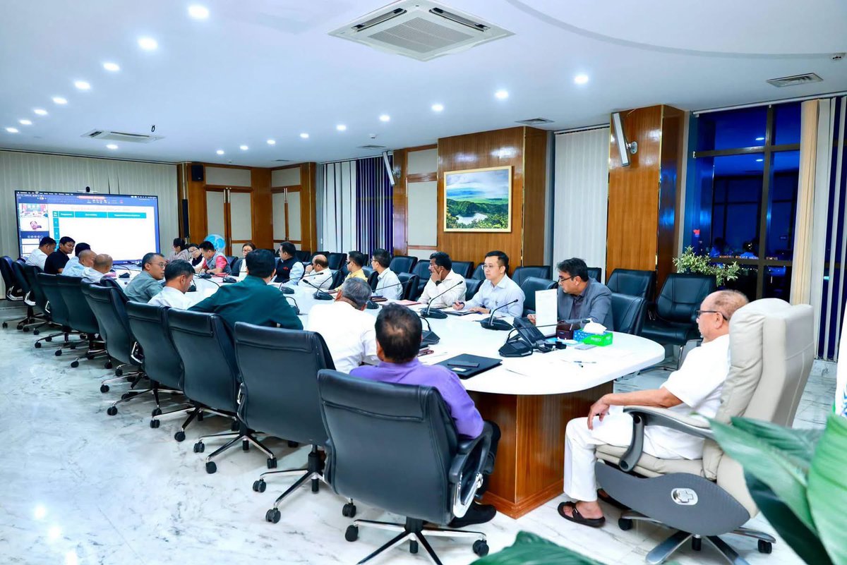 KonthoujamG's tweet photo. Attended the first State-Level Meeting of the Seva Sankalp Abhiyan, 2026, held today at the Cabinet Hall under the chairmanship of Hon’ble Chief Minister Shri @YKhemchandSingh Ji.

The meeting, attended by the Chief Secretary, Commissioners and Heads of Departments, set the direction for a coordinated State-wide effort to translate the spirit of Seva into action and commitment into measurable outcomes.

Inspired by Hon’ble Prime Minister Shri @narendramodi Ji’s 25-year journey of dedicated public service, the Abhiyan will carry forward the ideals of Seva, Sushasan and Antyodaya—ensuring that governance reaches the last person with purpose, dignity and results.

Seva is our Sankalp. Delivery is our responsibility. People are our priority.

@AmitShah @NitinNabin @sambitswaraj @RSSorg