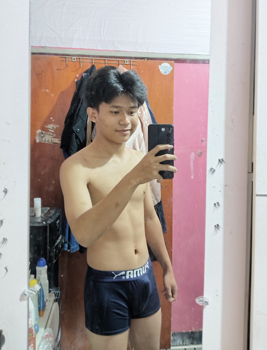 crackzdann's tweet photo. ganti posisi nyerong atas https://t.co/9NsN0eNCwT