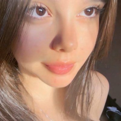 AninhaSub15x's tweet photo. #NovaFotoDePerfil https://t.co/Z6MMfVpca9