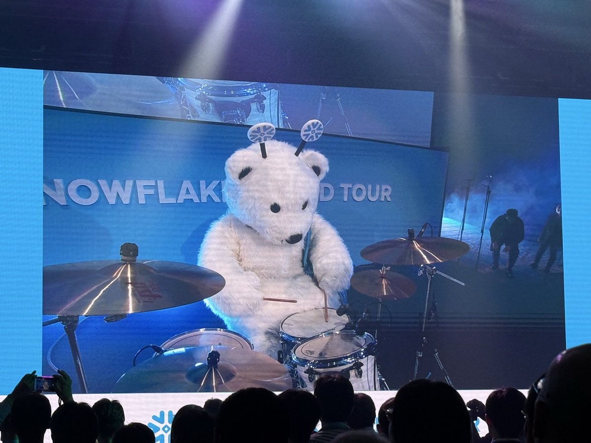 odenTpower's tweet photo. @Snowflake_Japan 
#SWTTokyo26 くま太郎 https://t.co/MEuoyp3ppj
