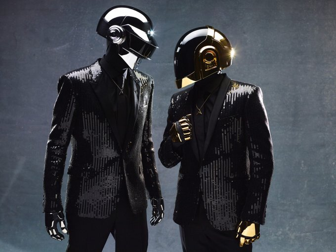DaftPunkRarely's tweet photo. #daftpunk no. 232 https://t.co/dKmywoojYL
