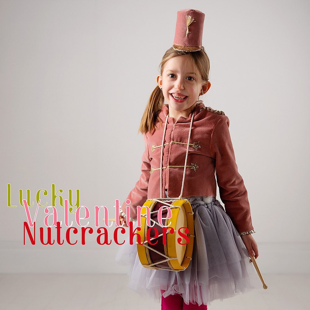 82418088's tweet photo. Nutcracker shenanigans! The bearded ladies are freshly shaved for their solos. One spot left this Saturday, noon–1. Toddlers welcome—my tiniest jacket may fit ages 2–3. Message me for holiday mashup magic and lucky Valentine love! https://t.co/qnPVY8bHEV