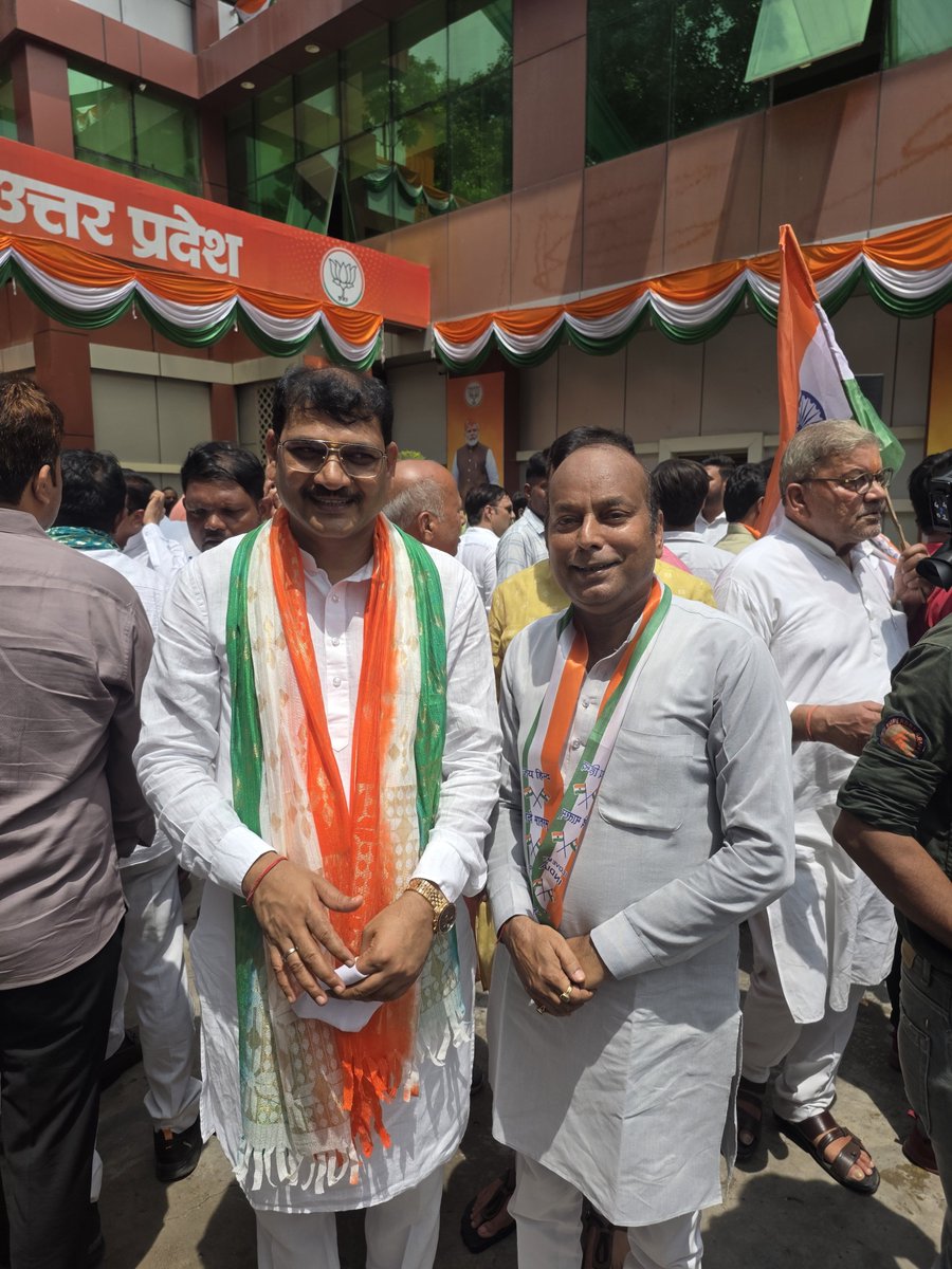 WakifBjp's tweet photo. भाजपा ओबीसी मोर्चा के राष्ट्रीय अध्यक्ष व  मा. राज्यसभा सांसद श्री🌹🌹🌹🌹🌹 @Amarpalmbjp  जी को जन्मदिवस की हार्दिक शुभकामनाएं @BJP4India @BJP4UP https://t.co/SAM1i52VVI